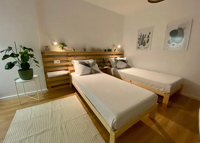 Lucas Oasis Lägenhet Tirana